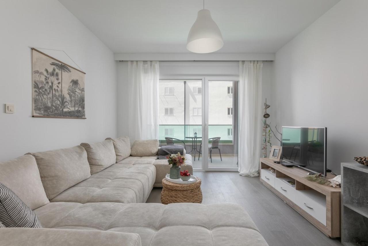 Silver Sea Apartment Makarska Exterior photo